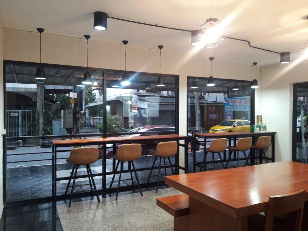 Baansuay Rattanathibet Apartment Nonthaburi Exterior foto